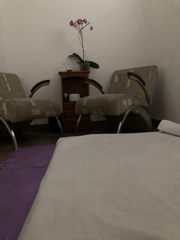 Sessão de terapia tântrica